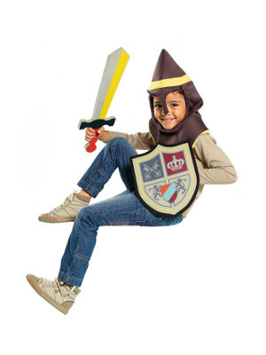 Junge mit Ritterhaube, Schwert und Schild