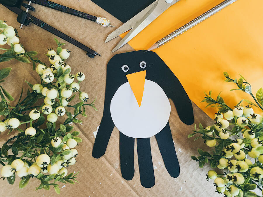 Basteln mit Kindern: Süße Pinguine › vertbaudet Blog - Ein Familien Blog  für Eltern, Kinder mit Ratgebern zum Thema Baby, Erziehung uvm.